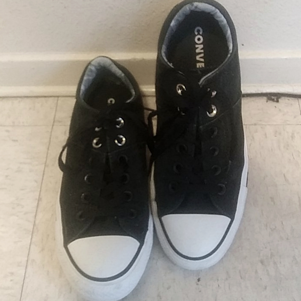 Converse with black laces and plaid inside